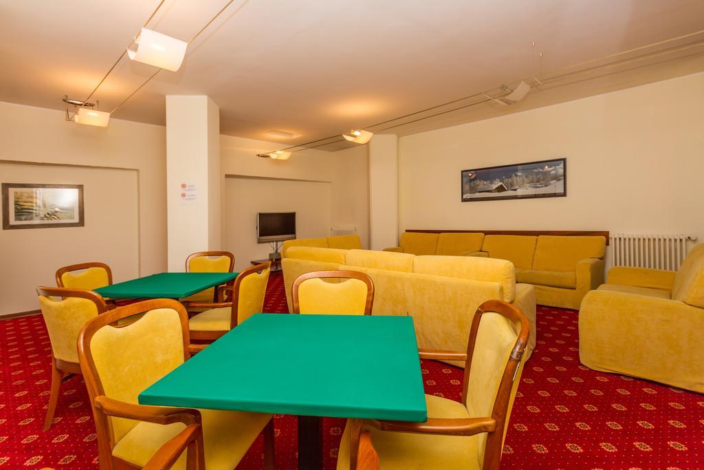 Hotel Relais Des Alpes Соз-д'Улькс Екстер'єр фото