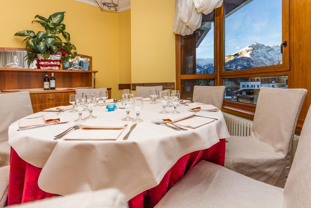 Hotel Relais Des Alpes Соз-д'Улькс Екстер'єр фото