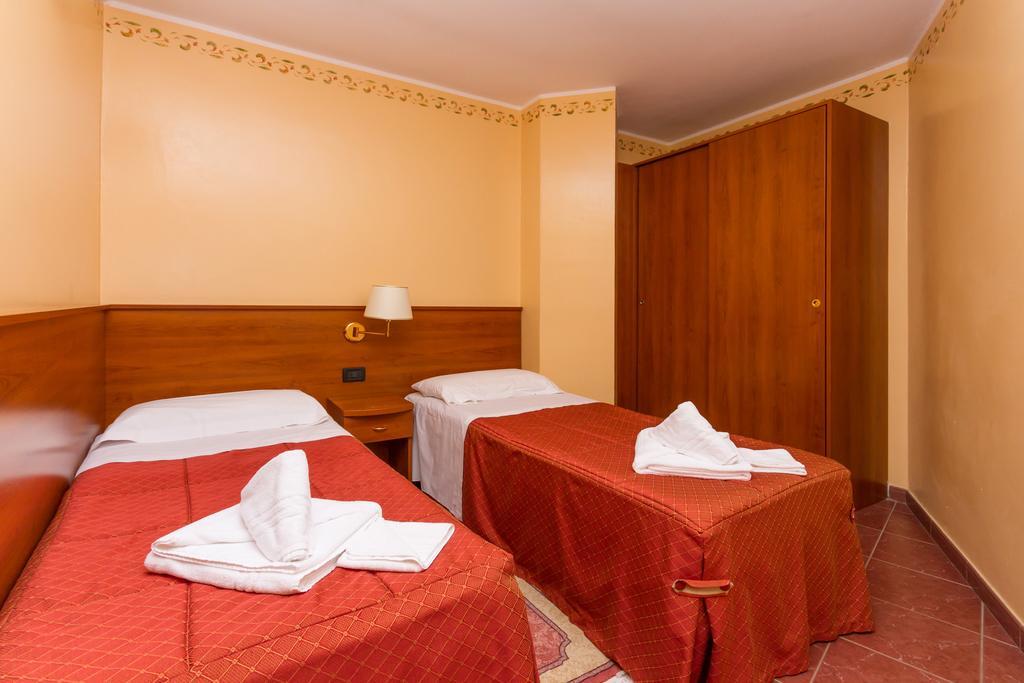 Hotel Relais Des Alpes Соз-д'Улькс Номер фото