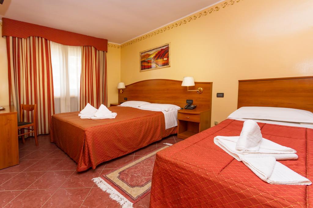 Hotel Relais Des Alpes Соз-д'Улькс Номер фото