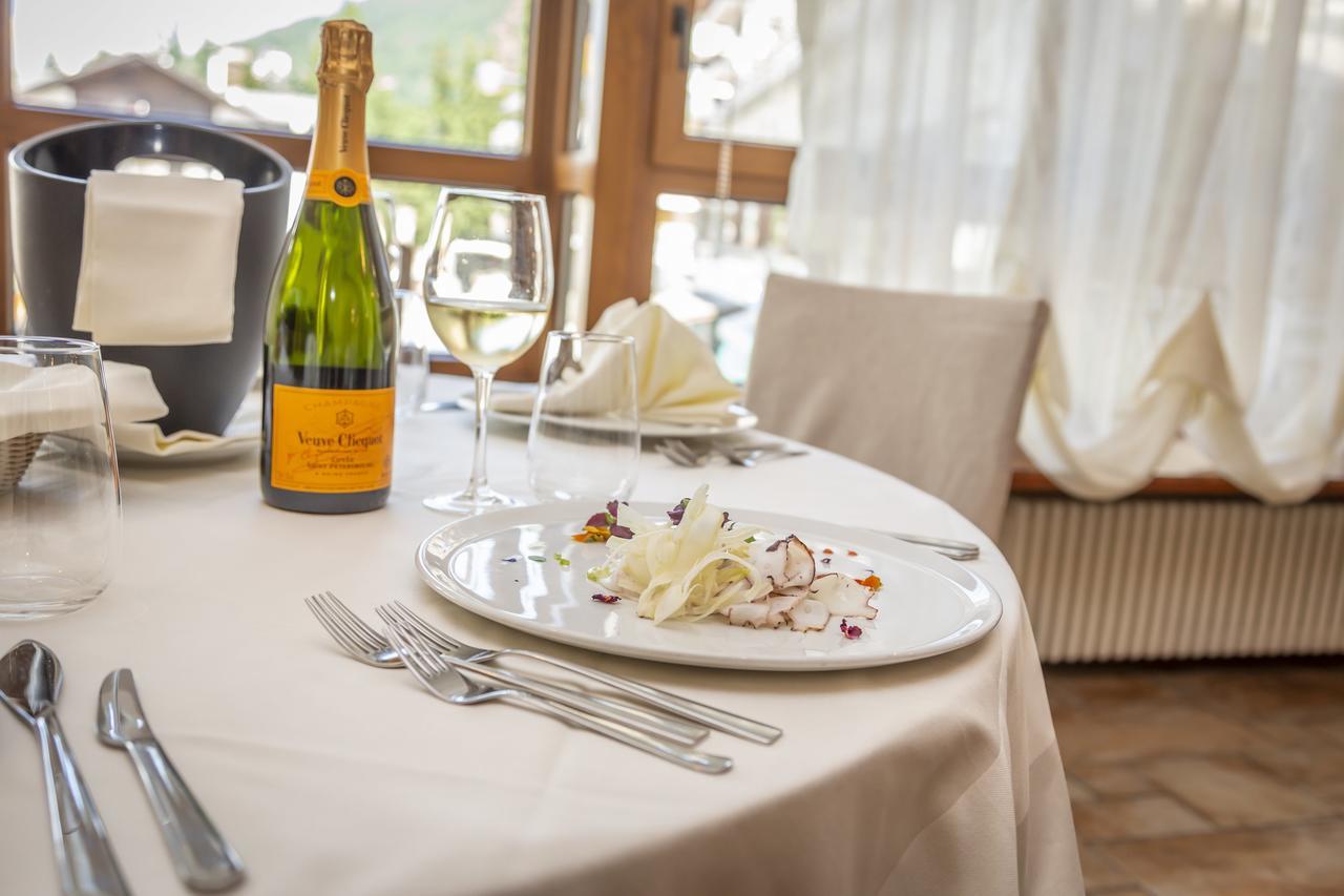 Hotel Relais Des Alpes Соз-д'Улькс Екстер'єр фото